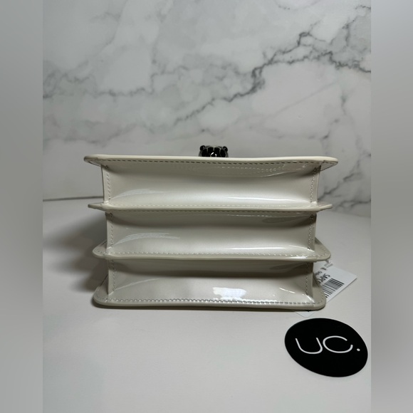 Bulgari Serpenti Forever Bag. Top Handle. Never carried. Includes dust bag! - Picture 6 of 9